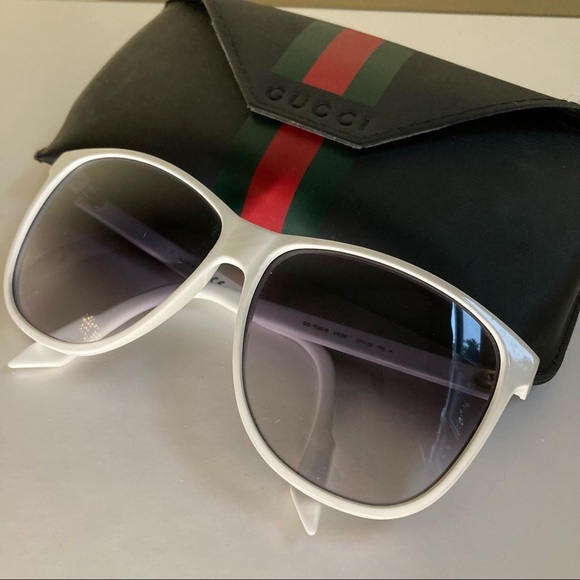 Authentic Gucci 1636/S Sunglasses - Picture 1 of 7